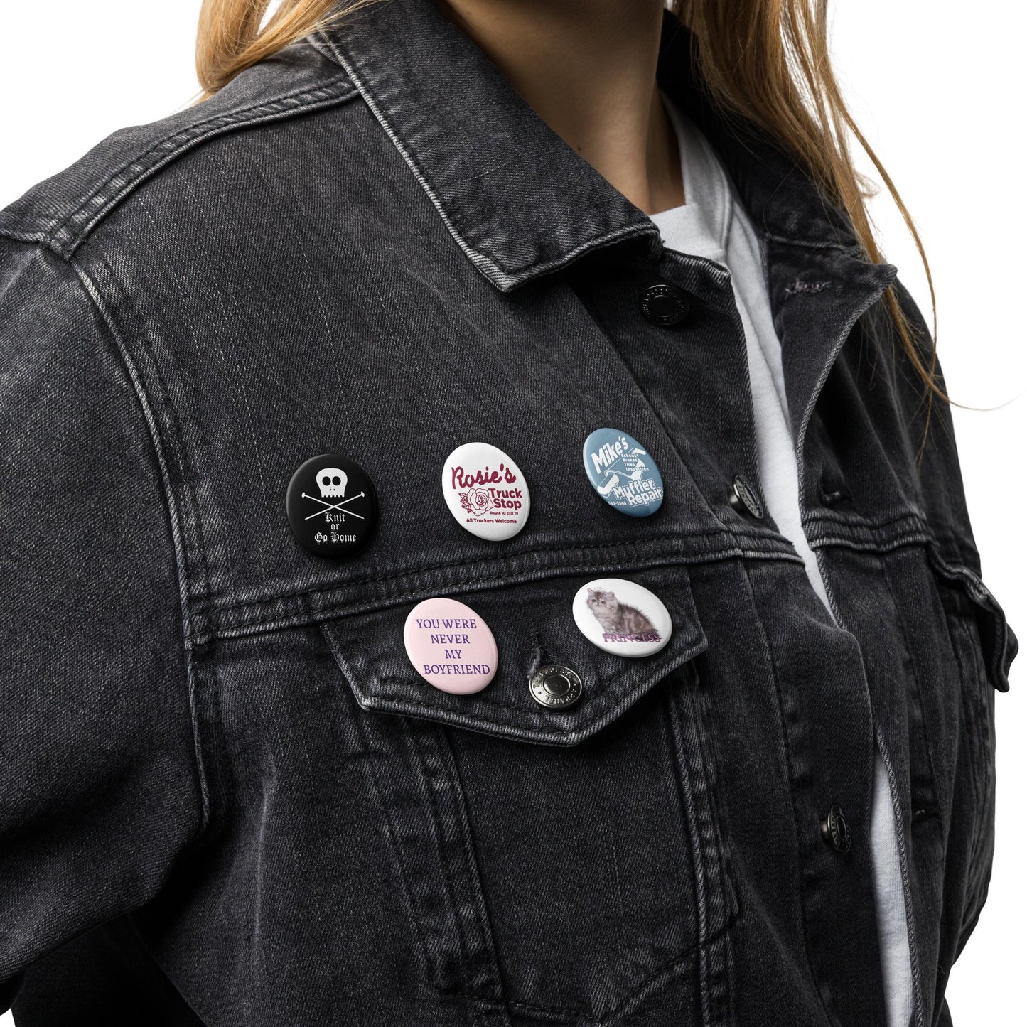 Lorelai's T-shirts Pin Button Set